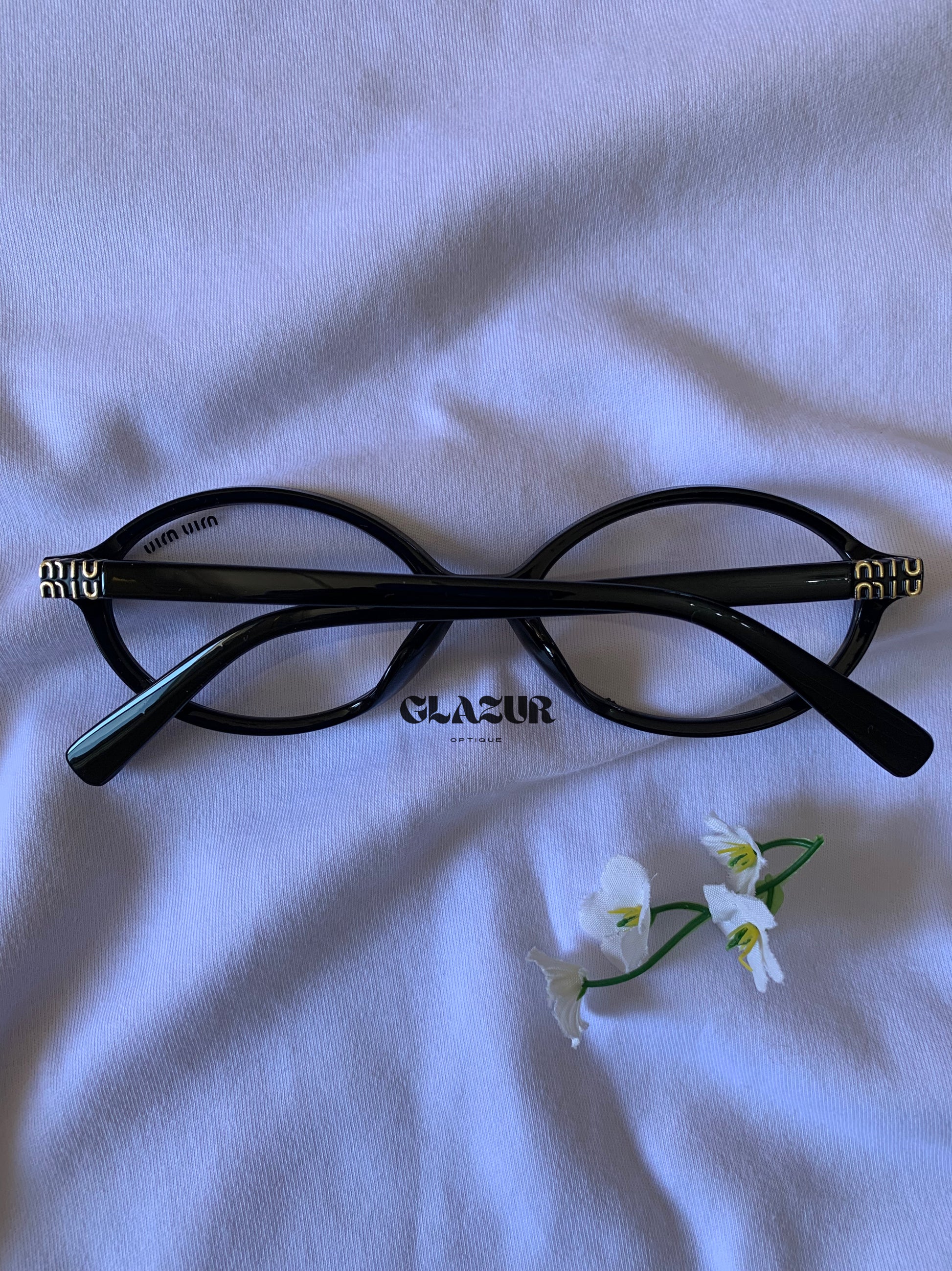 Miumiu (cliquez sur le couleur)